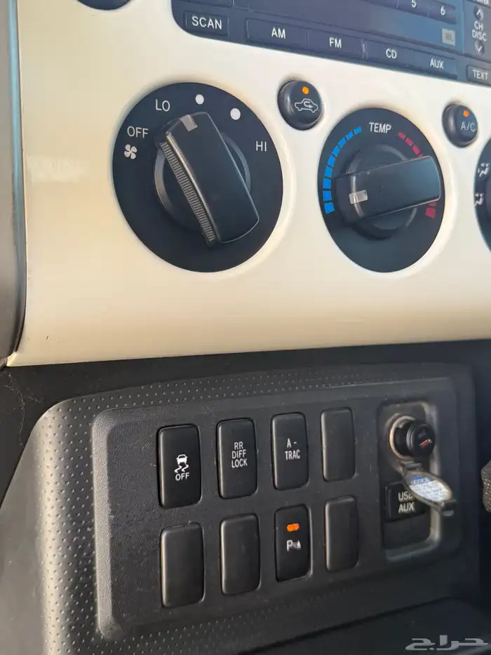 تيوتا افجي 2013 6