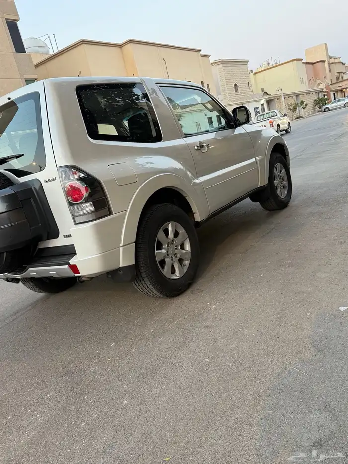 ميتسوبيشي باجيرو ربع 2020 وكاله 3