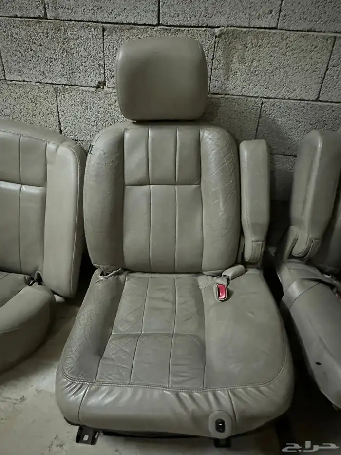 مقاعد فورد 2011 0