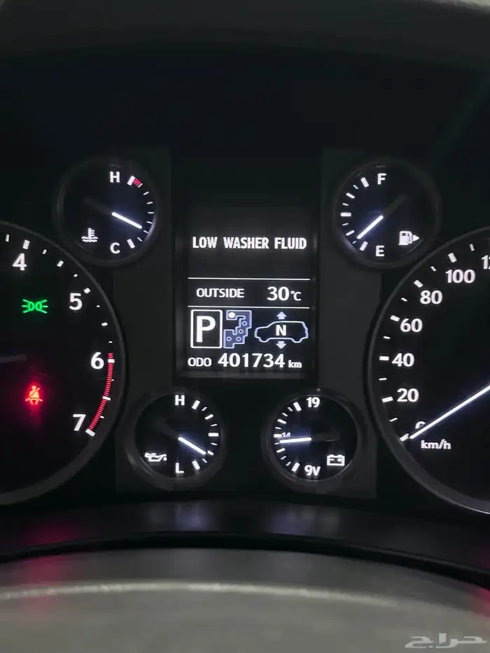 لكزس LX 2013 سعودي فل كامل 19