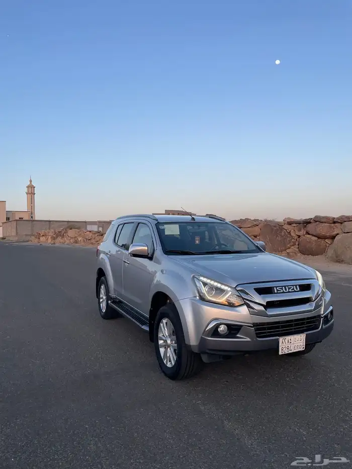 للبيع ايسوزو 2018 MUX دبل قير اتوماتيك 2