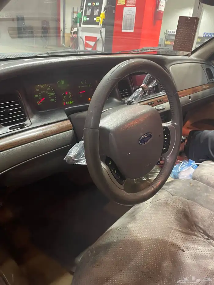 فورد فكتوريا 9