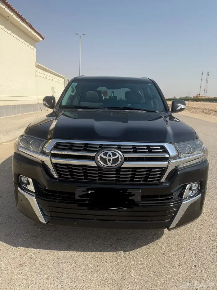 لاند كروزر 16