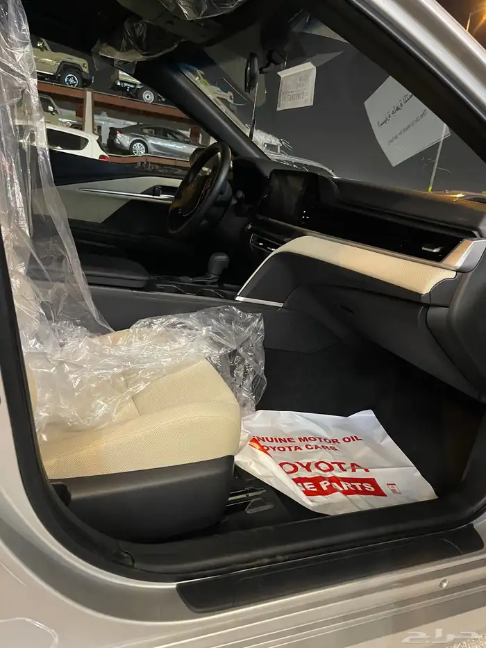 تويوتا كامري E ستاندر 2025 بنزين سعودي 6