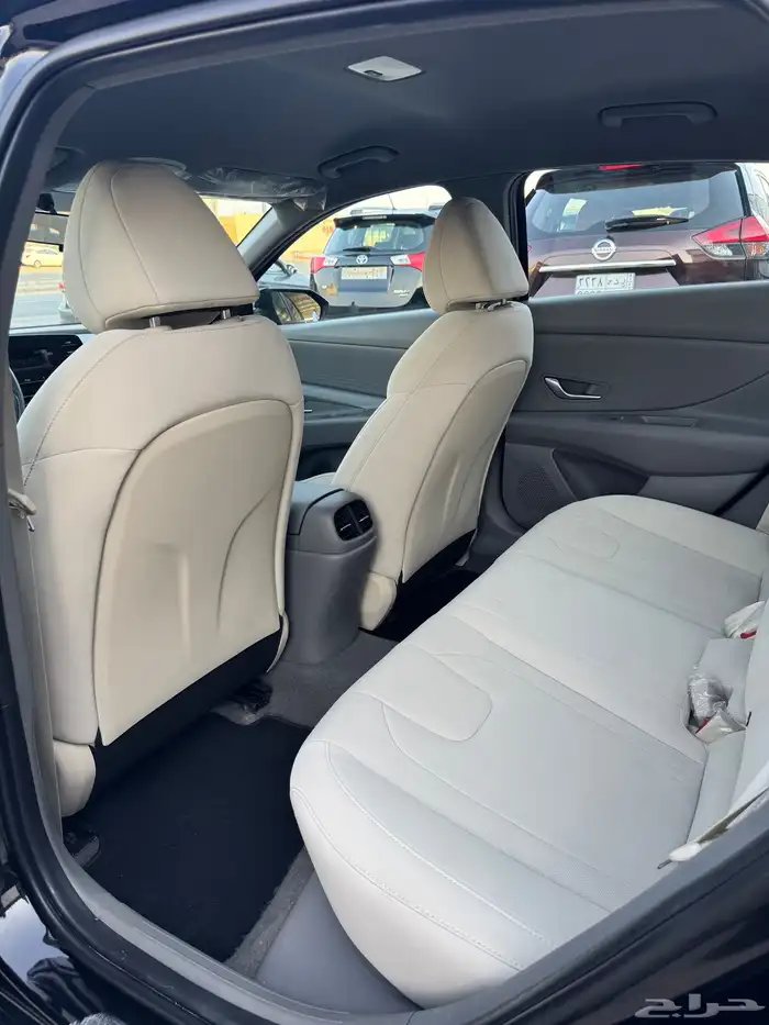 للبيع هيونداي النترا 2023-ستاندر - مكينه 1600-ممشى قليل جدا 7