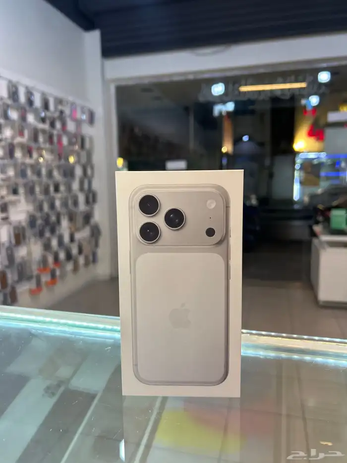 ايفون 17 برو 0