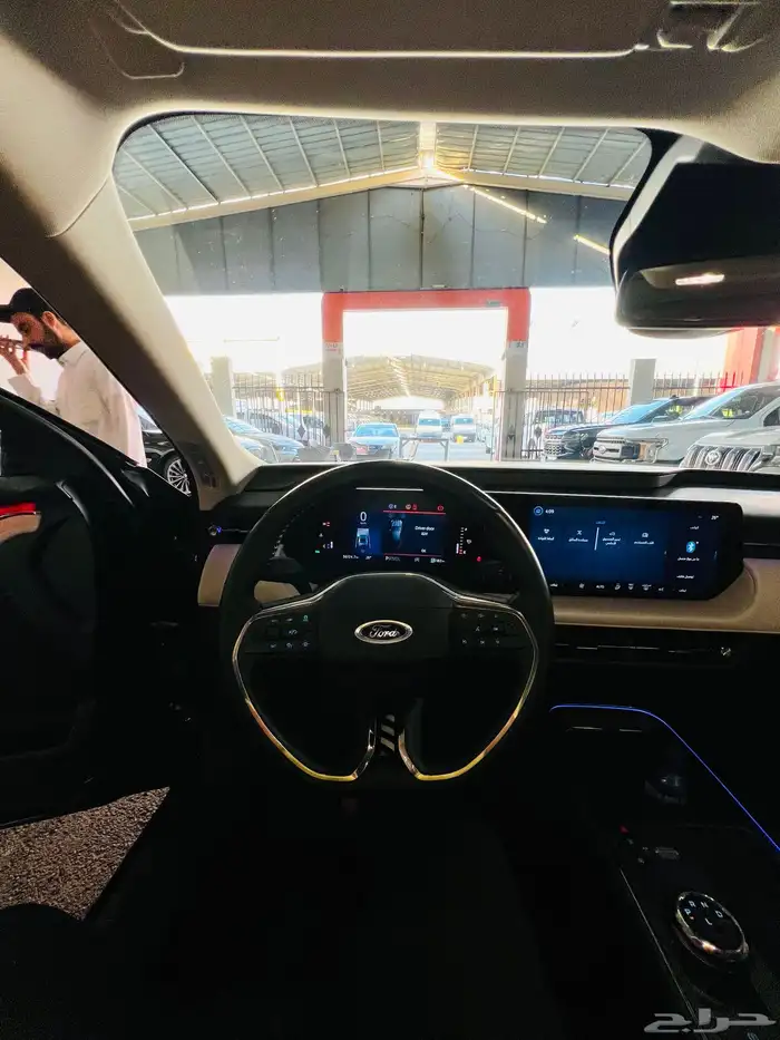 فورد تورس تيتانيوم فل كامل موديل 2023 5