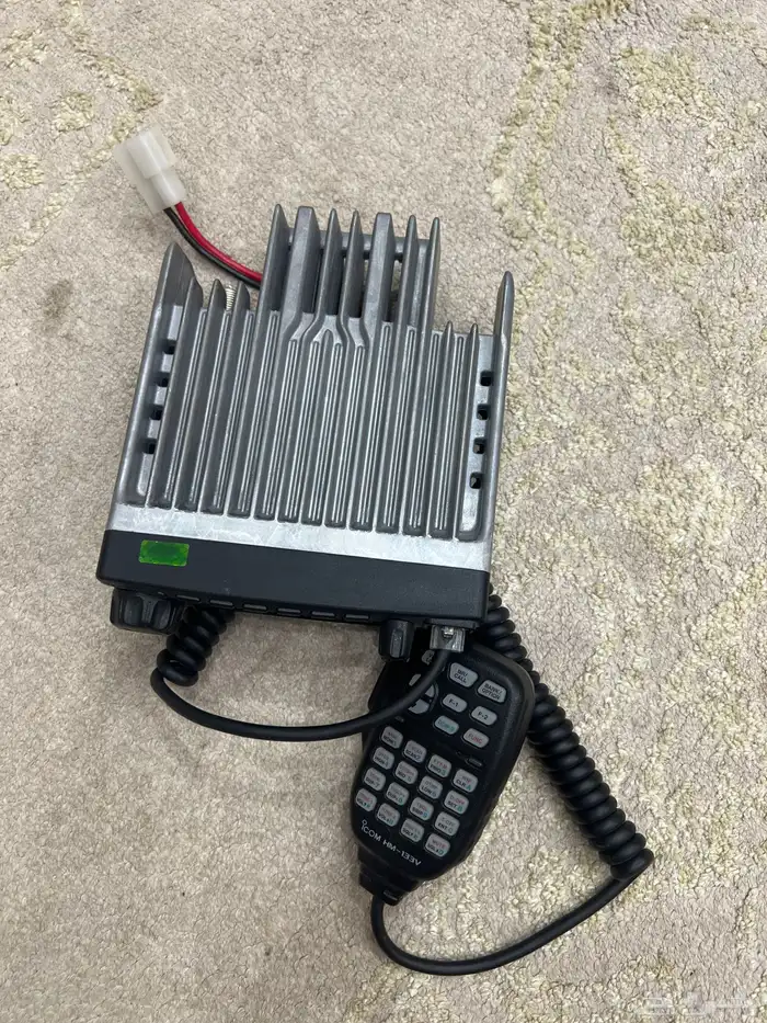 جهاز ايكوم 2300 آخو جديد نظيف 1