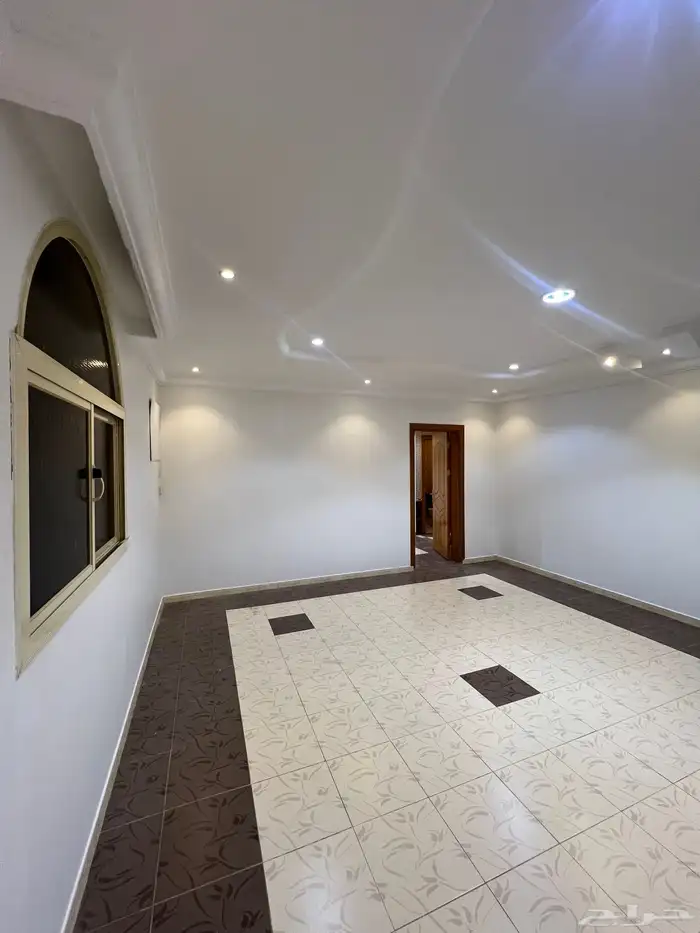 عمارة للبيع جبرة 9