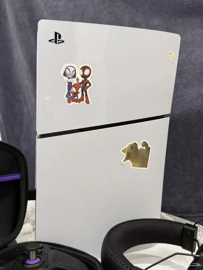 سوني 5 مع جميع ملحقات القيمنق 1