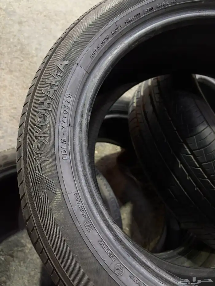 كفرات 215 55 17 يكوهاما وكالة كامري شبه جديده 7