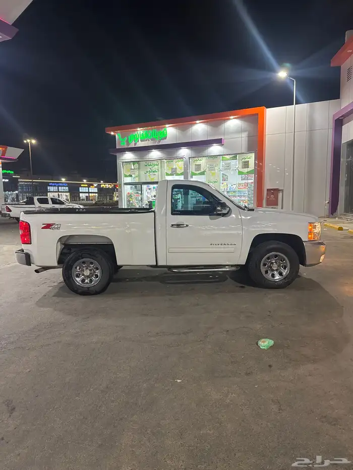 سلفرادو Z71 فل كامل دبل 4