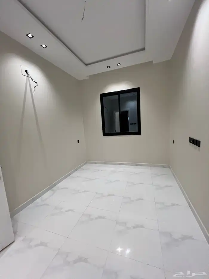 للبيع شقه علويه من 6 غرف وسطح حى البديع ابها 480 الف 9