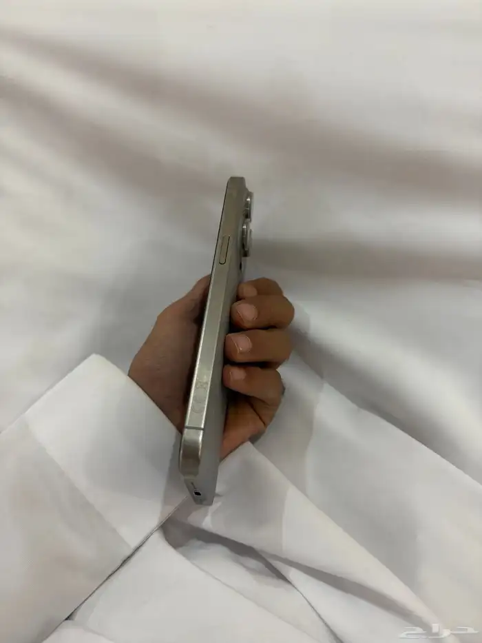 آيفون 15 برو ماكس 3