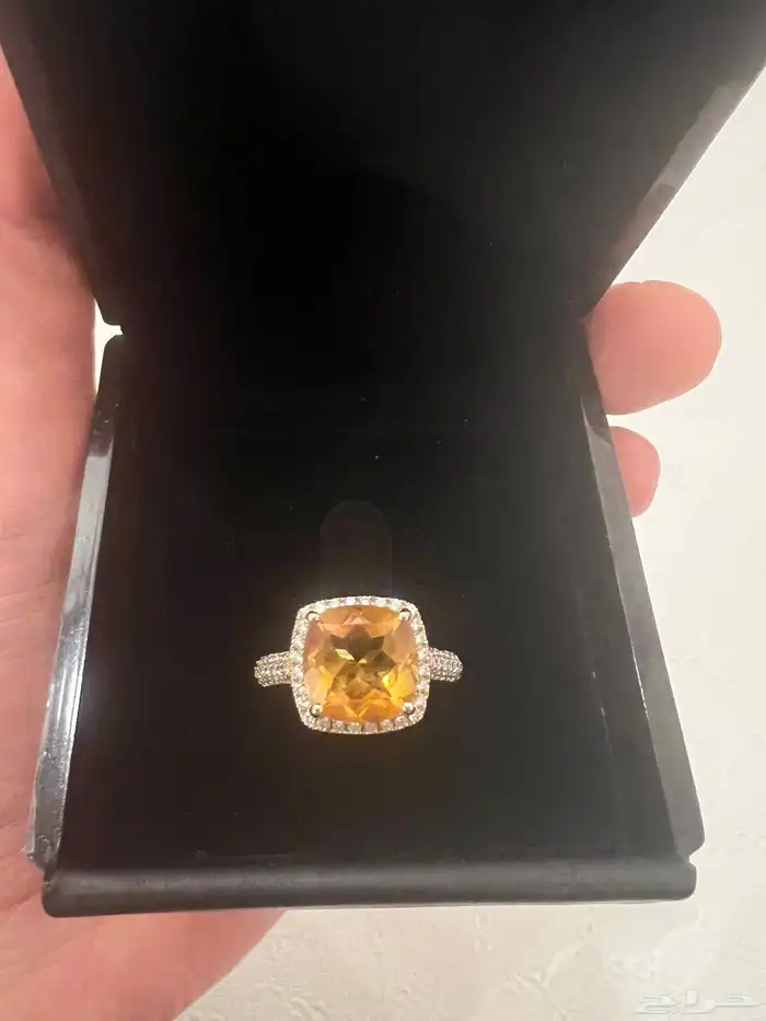 خاتم ذهب عيار 18 و الماس 0