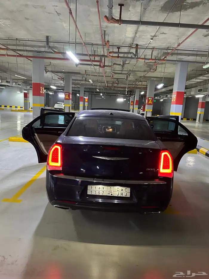 كرايسلر 300c فل كامل 2015 9