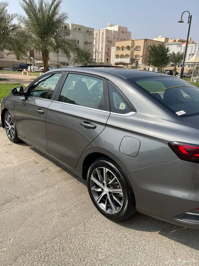 جيلي امجراند 7 موديل 2023 فل كامل 52