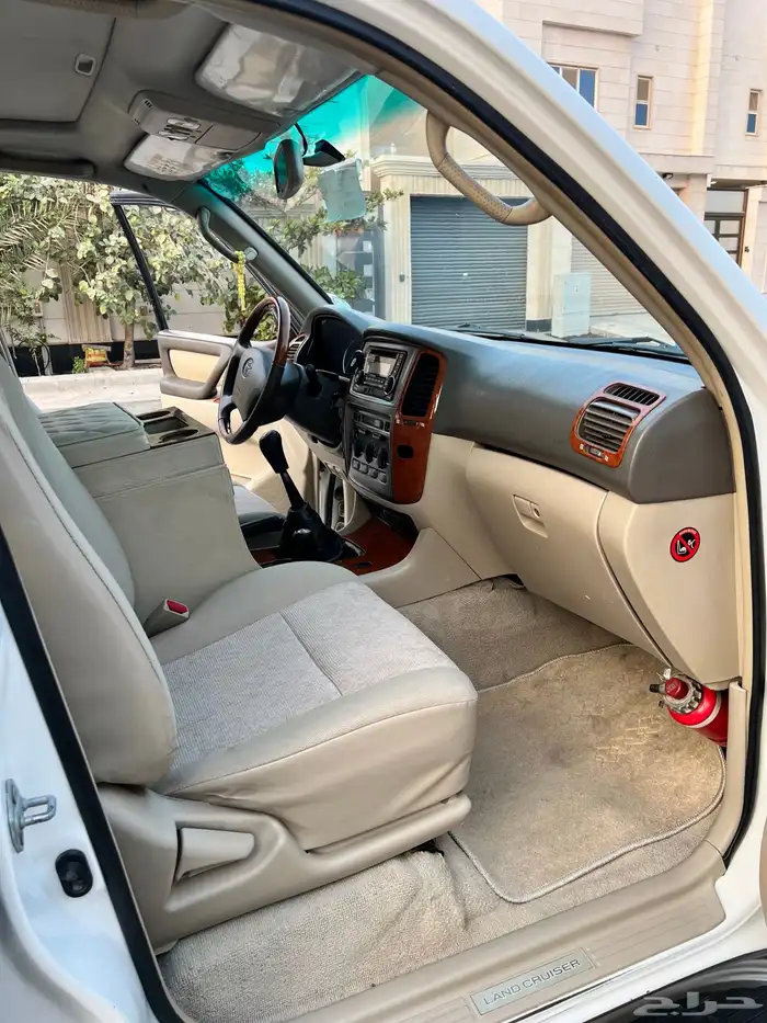 لاندكروزر 2007 29