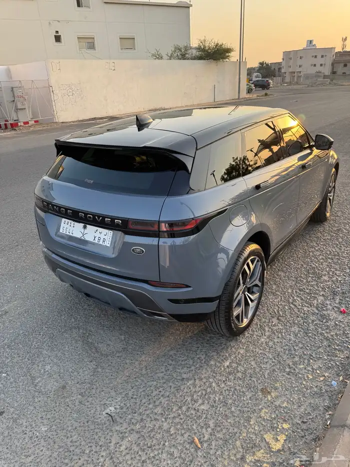 لاندروفر ايفوك 2022 وراد الناغي 3