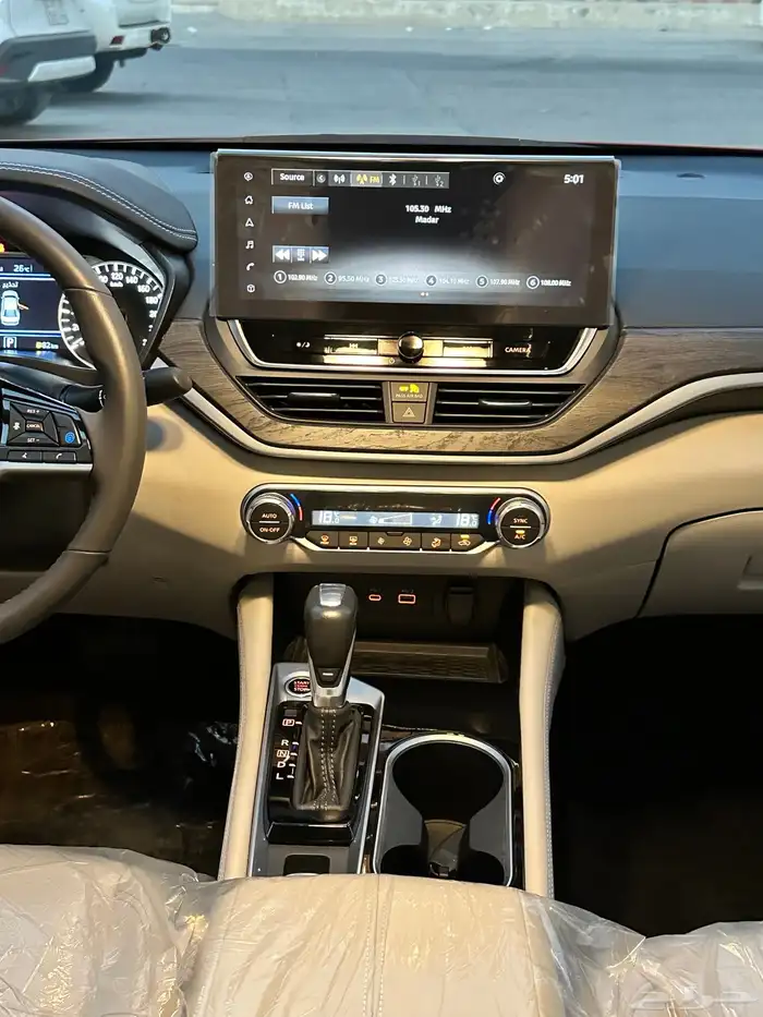 نيسان التيما 37