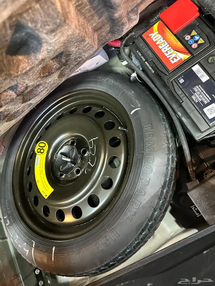 كرايزلر C300 اسود 2021 هيمي V8 5.7 معرض(الرشيدي) 30