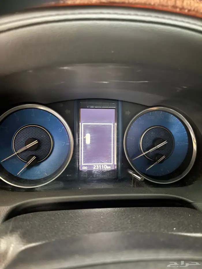 تويوتا فورتشنر مخزن 6