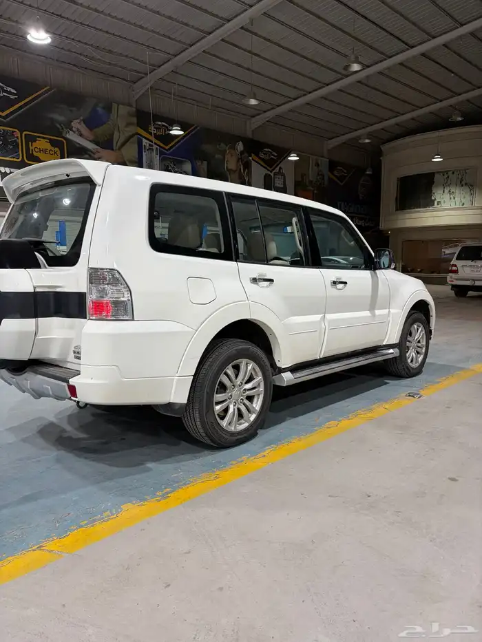 باجيرو 2016 مكينة كبير 3.8 10