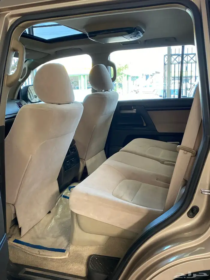 جى اكس ار 2009 ( 8 سلندر ) 10