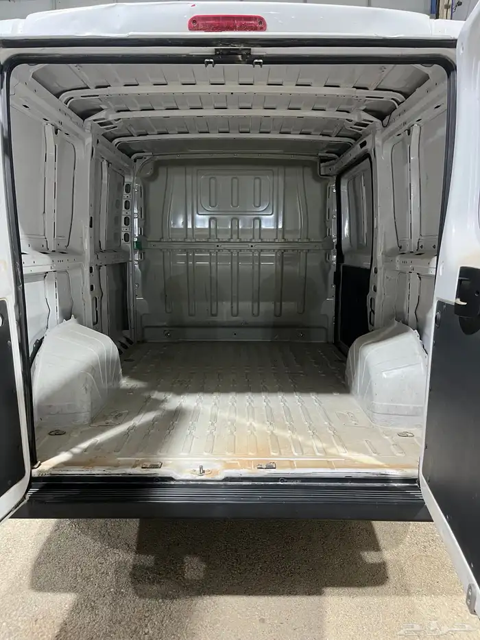 باص 2020 بضاعه ديزل قير عادي 14