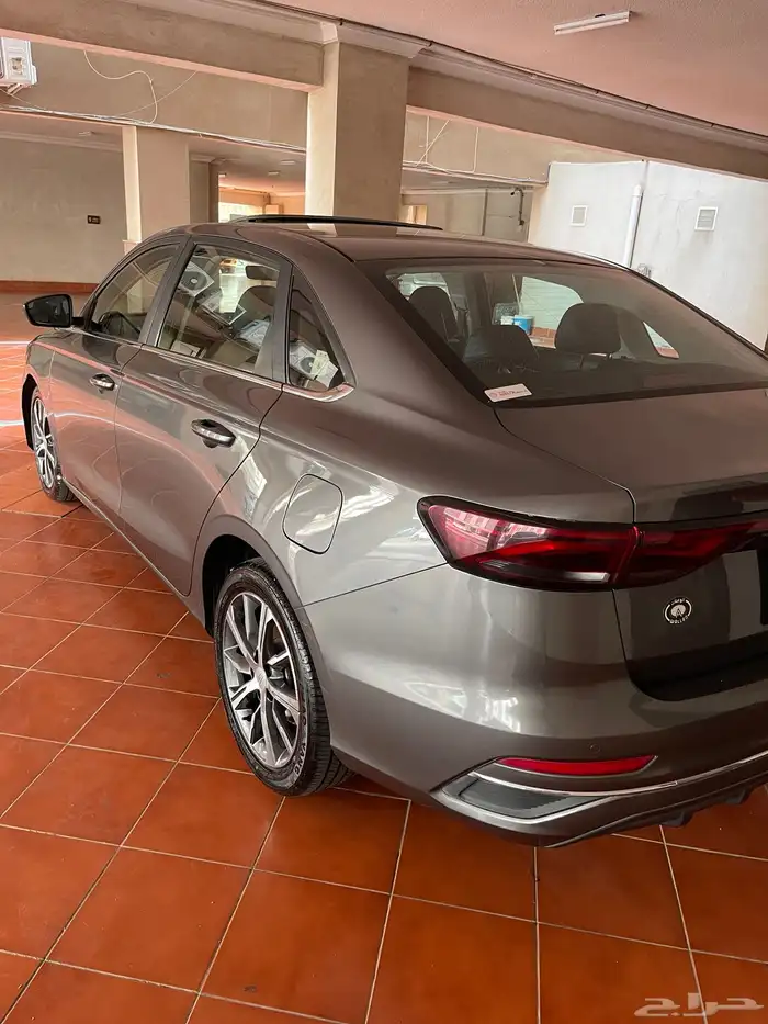 جيلي امجراند 7 موديل 2023 فل كامل 57