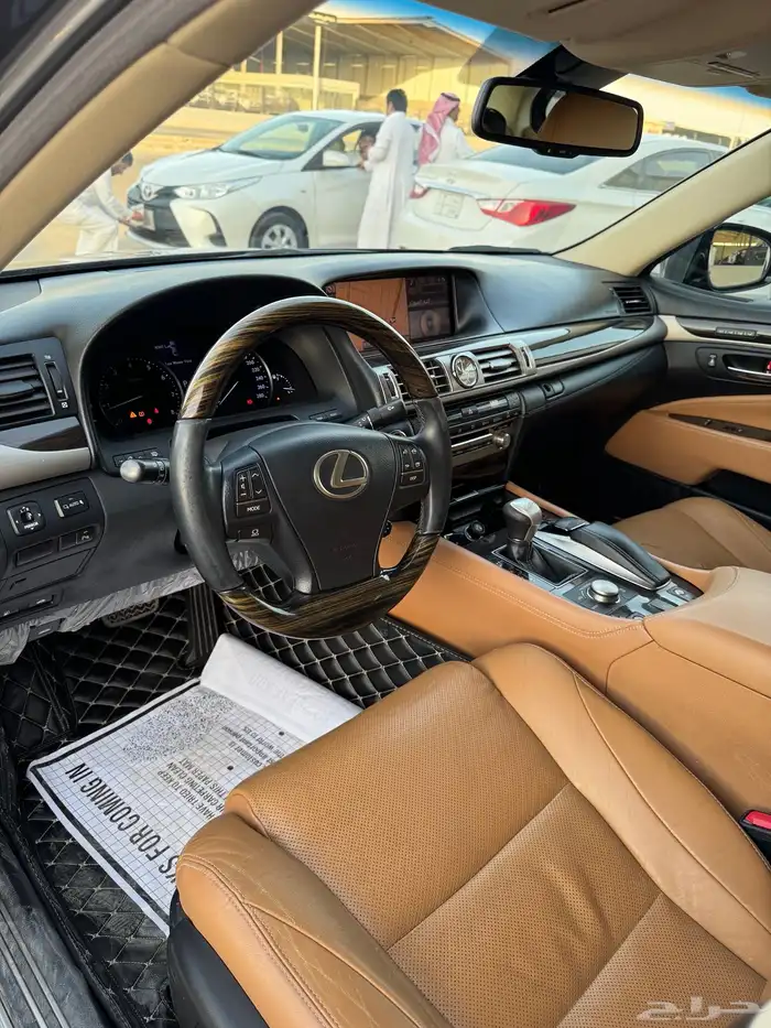 للبيع لكزس2013 - LS460- شورت بحالة الوكاله 9