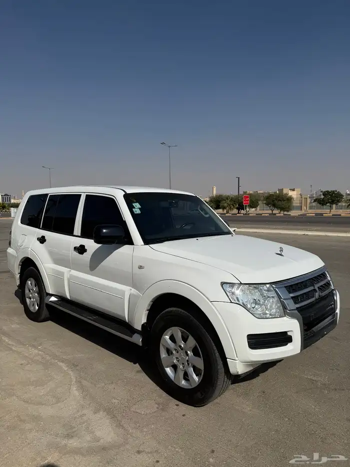 جيب باجيرو 2015 ديزل تيربو دفلك 2