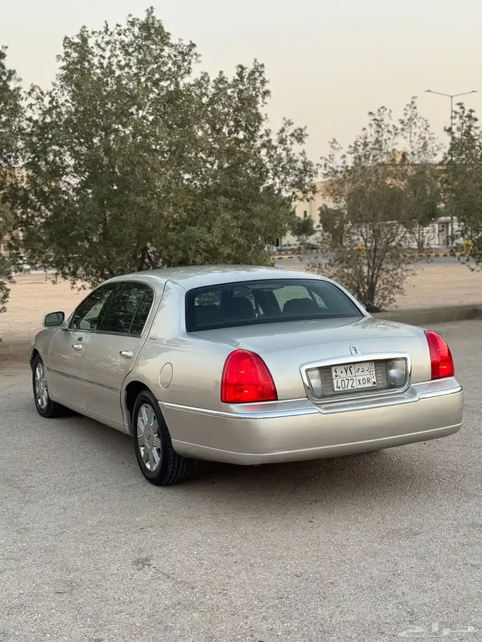 تاون كار 2007 نضيف 4