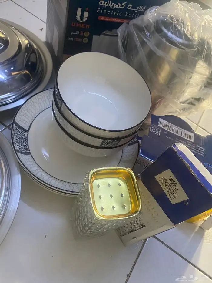للبيع اغراض مطبخ طقم صحون واكواب جدد غلاية جديده قدور 100 5