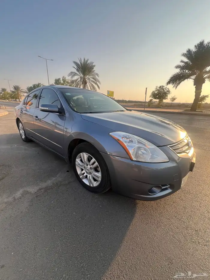 نيسان ألتيما 2011 شبه مخزن مالكين فقط 7