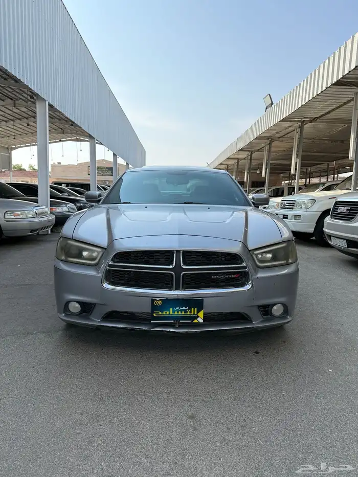 للبيع دوج تشارجر 2014 10