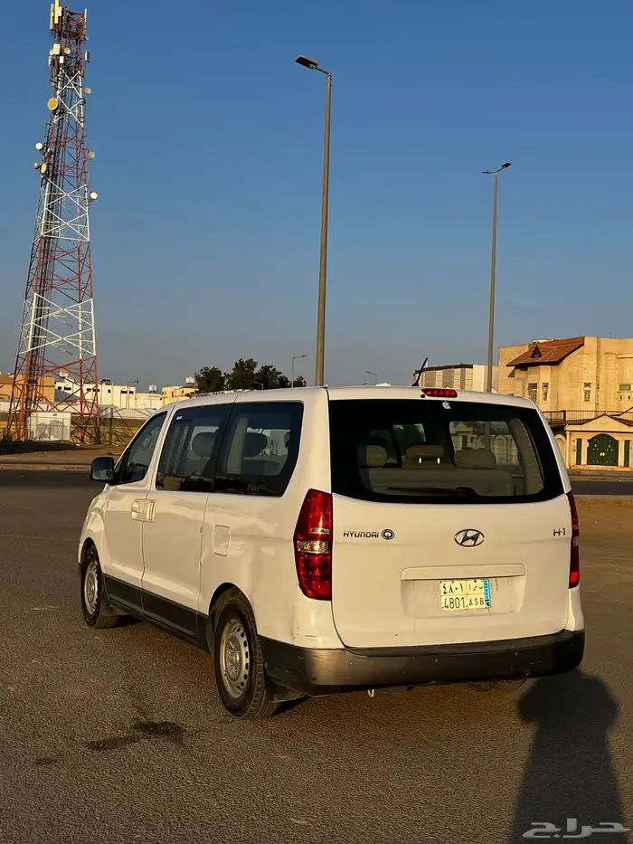 H-1 باص هيونداي 2016 6