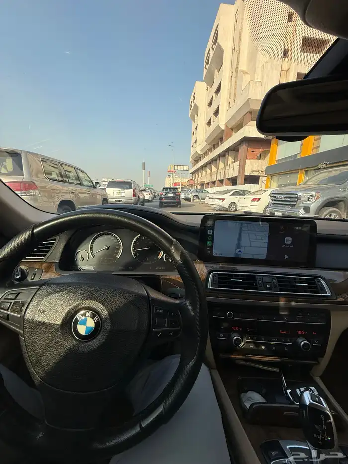 للبيع بي أم دبليو 730 مخزن ومصين موديل 2010 2