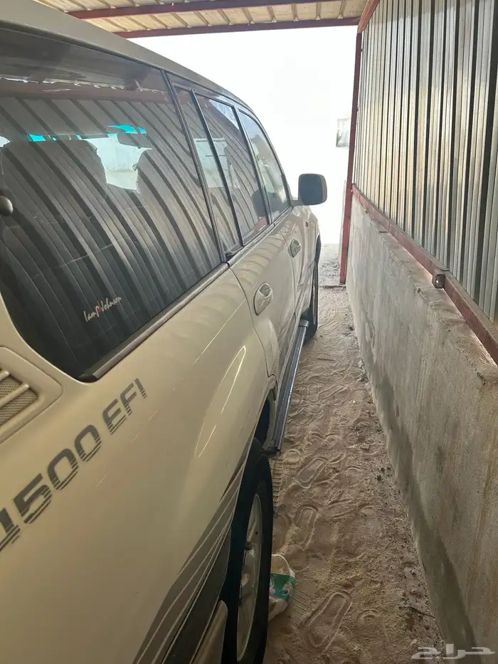 جيب لاند كروزر 2000 4