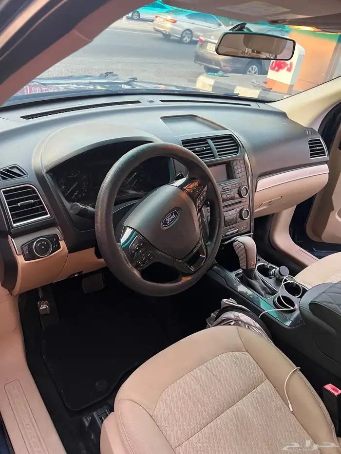 فورد اكسبلورر 2017 ثاني مالك السيارة 6