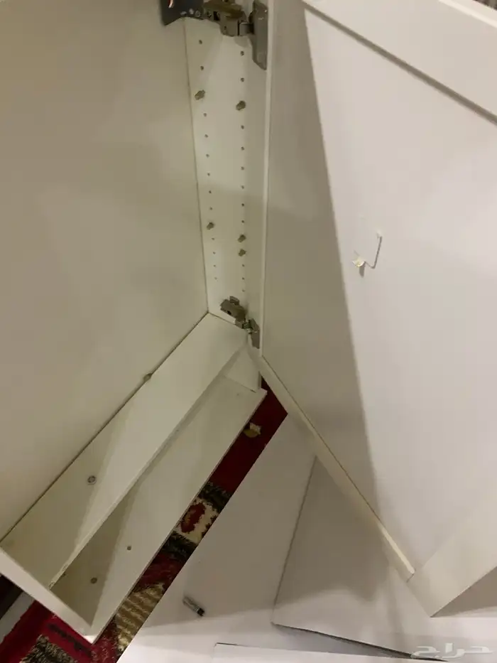 رف مراية للبيع   علاقة ملابس 2