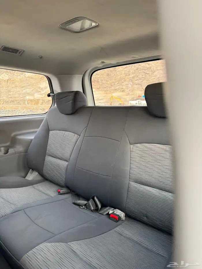 هونداي H1 مخزنه 2012 تم البيع 11