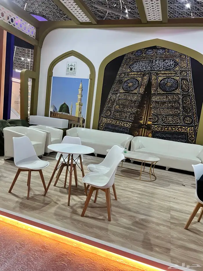 تاجير كراسي طاولات كنب جلسات مكيفات كراسي بار طاولات هاي تي 15