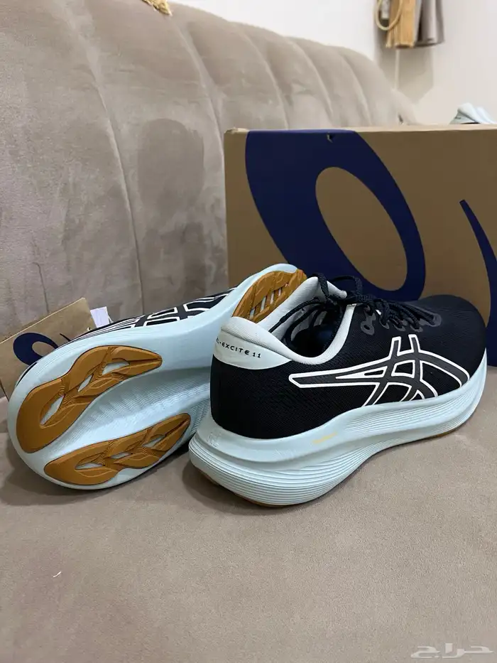 حذاء اسيكس جيل اكسايت11 tr ..أصلي 1