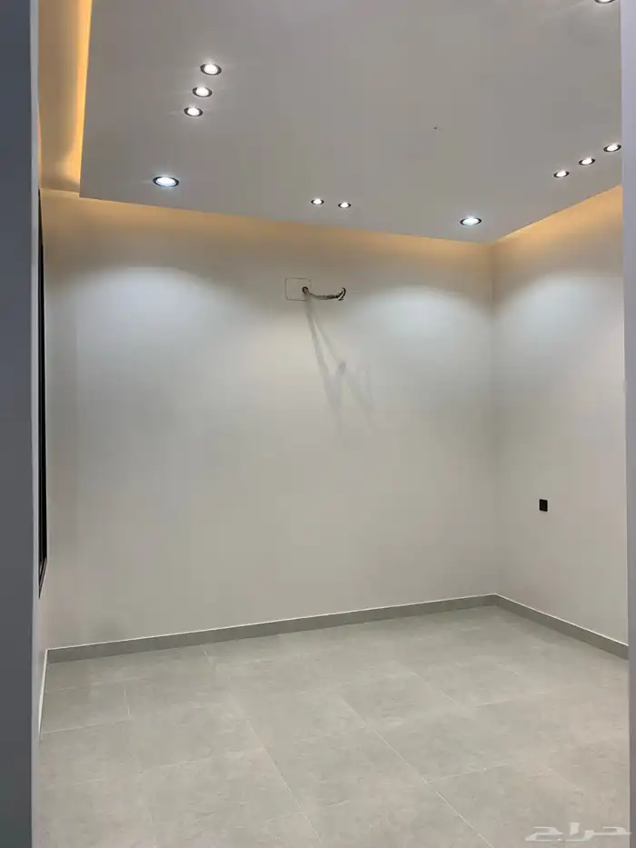 للبيع روف علوي مع ملحق با الخميس موقع مميز جدا من 650 الف 21