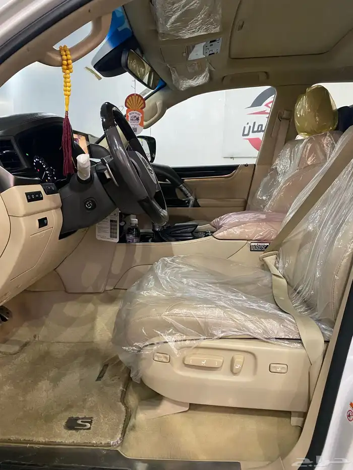 لكزس 2018 سعودي شرط 18