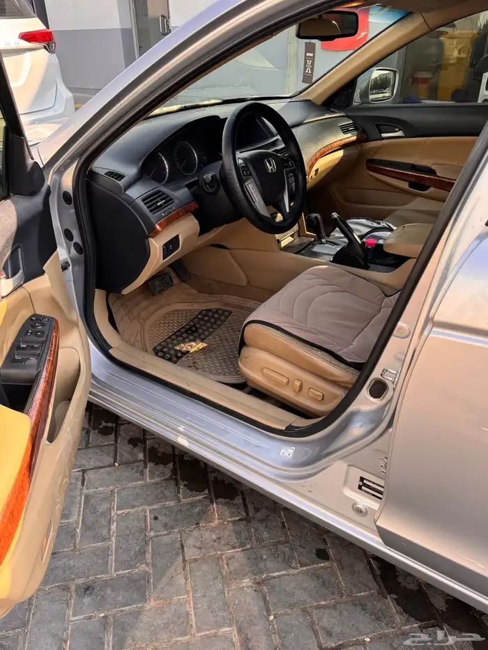 هوندا اكورد 2012 16