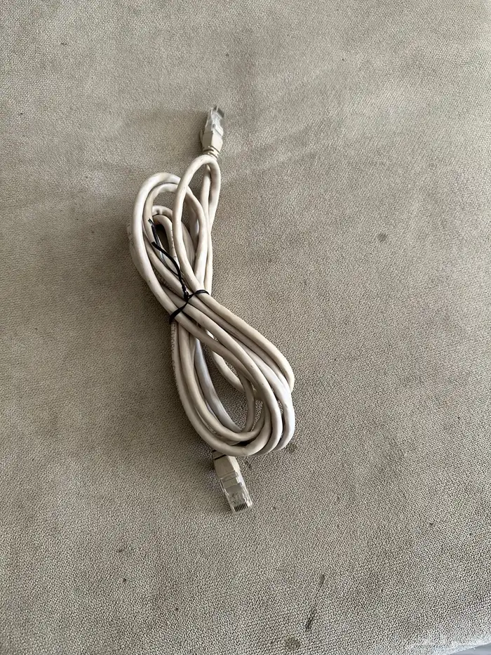 توصيلا وشواحن واسلاك 4