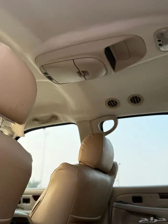 كاديلاك اسكاليد 2005 قمه النضافه 17