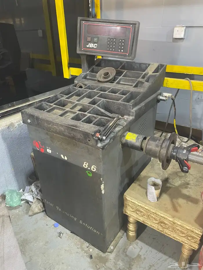 جهاز ترصيص أمريكي شغال على الشرط عليه سوم 3000 1